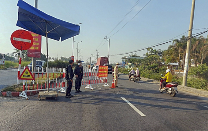 Một người về từ TP Đà Nẵng nhưng không khai báo y tế làm lây lan dịch bệnh (Ảnh:TS)