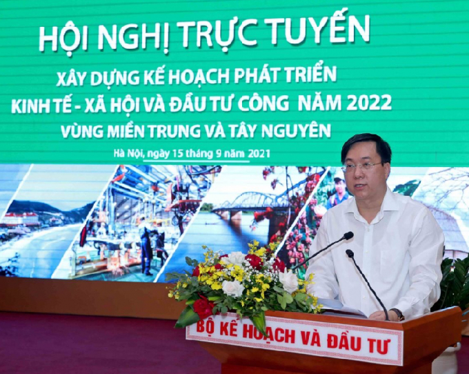 Thứ trưởng Bộ Kế hoạch và Đầu tư Trần Duy Đông: chủ động xây dựng đề án khôi phục kinh tế để sau dịch Covid-19 là bứt phá.