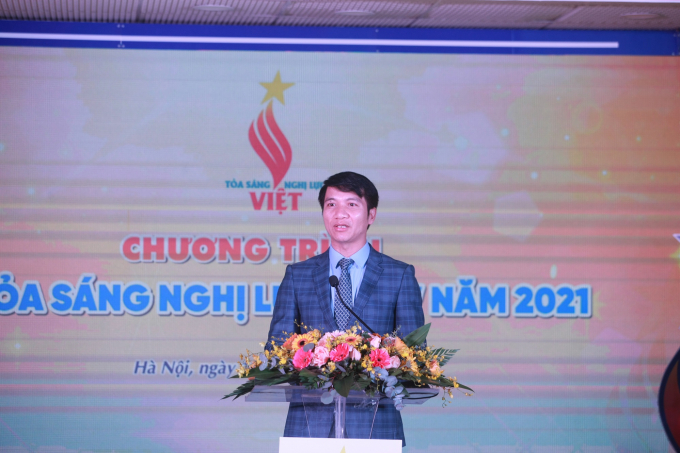 Bí thư Trung ương Đoàn, Chủ tịch Trung ương Hội LHTN Việt Nam Nguyễn Ngọc Lương phát biểu tại chương trình “Tỏa sáng nghị lực Việt” năm 2021