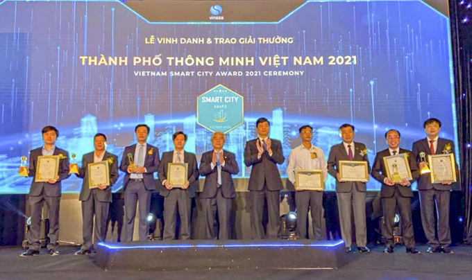 Đà Nẵng nhận giải thưởng thành phố thông minh Việt Nam 2021 trong 2 năm liên tiếp (Ảnh: Thế Sơn)