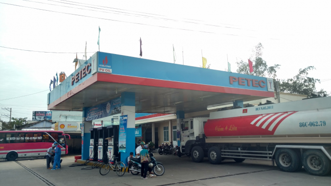 Dưới sự điều hành của Petro Vietnam trước đây và PV OIL hiện nay, Petec chìm đắm trong thua lỗ.