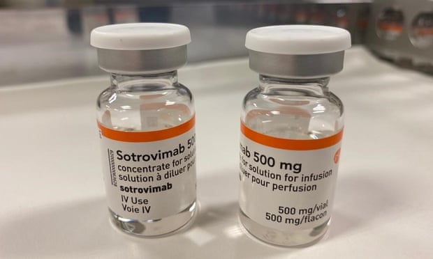 Thuốc Sotrovimab có thể hình thành đột biến kháng thuốc điều trị COVID-19 (Ảnh: AFP)