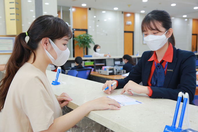 Lợi nhuận trước thuế trong 6 tháng đầu năm nay của Ngân hàng TMCP Sài Gòn Thương Tín (Sacombank) đạt 2.908 tỷ đồng, tăng 19,9% so với cùng kỳ năm trước.