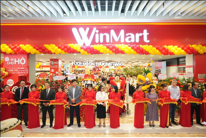 WinMart Smart City nằm ngay tại tầng 1 TTTM Vincom Mega Mall tại đại siêu thị thông minh Vinhome Smart City