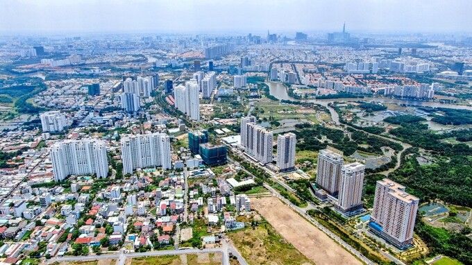 Giá đất liên tục tăng, người ít tiền khó mua được nhà
