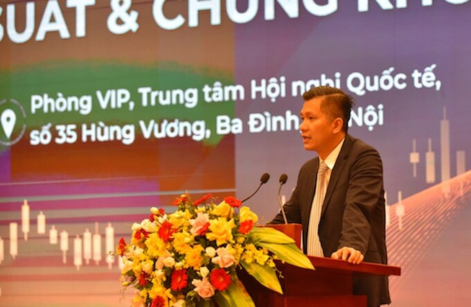 Chủ tịch Hiệp hội Tư vấn Tài chính Việt Nam (VFCA) - Ông Lê Long Giang phát biểu khai mạc hội thảo.