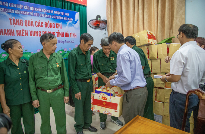 Đây là hoạt động có ý nghĩa nhân văn sâu sắc, thể hiện đạo lý “uống nước nhớ nguồn”.