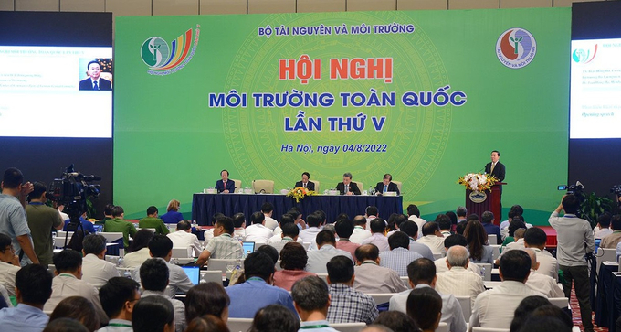 Hội nghị môi trường toàn quốc lần thứ V .