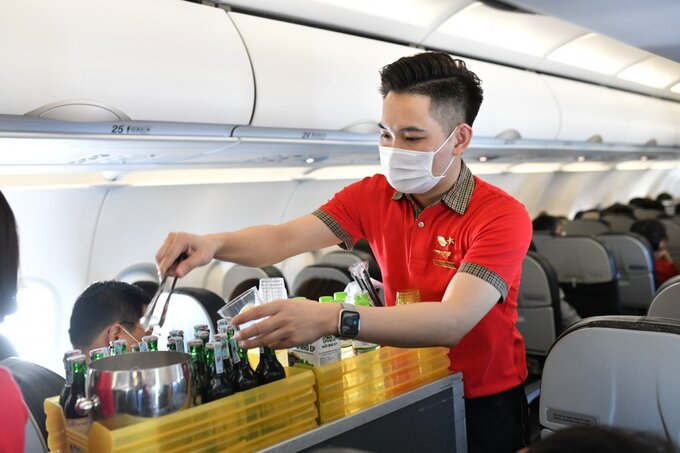 Vietjet cabin crew