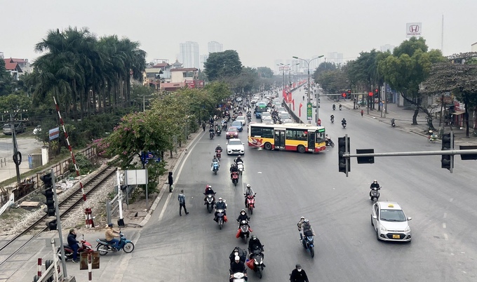 Cửa ngõ phía nam Hà Nội thông thoáng, không xảy ra tình trạng ùn tắc, những người dân vẫn tiếp tục hành trình về quê nghỉ Tết Nguyên đán 2023.