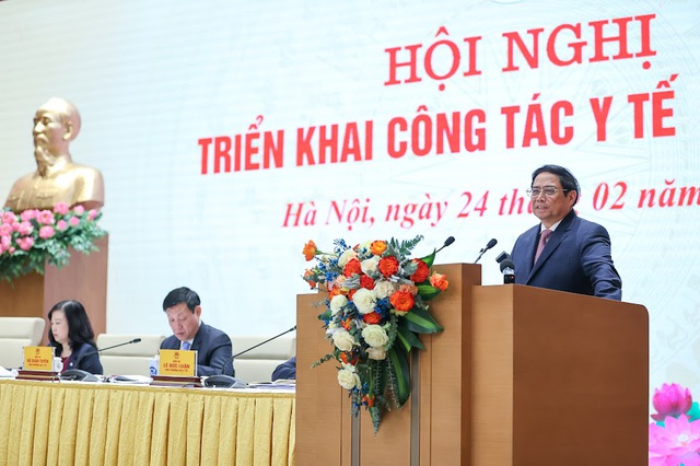 Thủ tướng Phạm Minh Chính dự và chỉ đạo Hội nghị trực tuyến triển khai công tác y tế năm 2023 đúng dịp kỷ niệm Ngày Thầy thuốc Việt Nam (27/2).