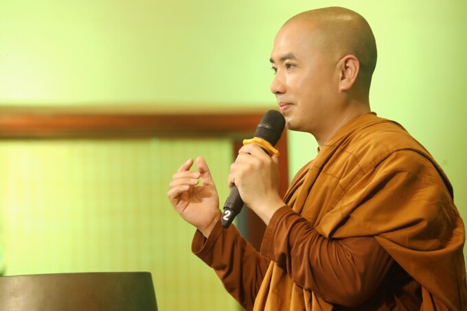 thầy Thích Minh Niệm 1