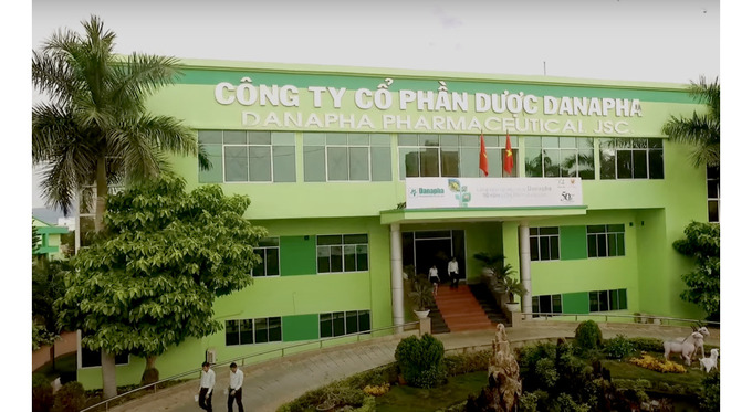 Chậm nộp thuế, Dược Danapha bị cưỡng chế gần 3,8 tỷ đồng