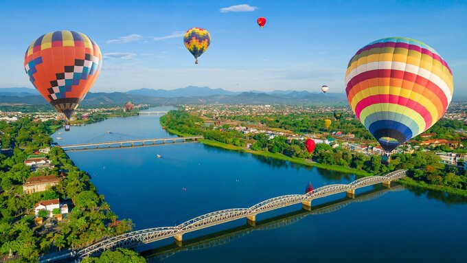 Lễ hội Khinh khí cầu quốc tế “Huế - Nét đẹp Cố đô” 2023 được diễn ra từ ngày 12/4 đến 20/4 tại Sân Hàm Nghi, Đại Nội, Huế.