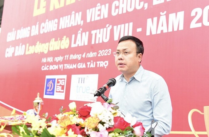 Chủ tịch LĐLĐ thành phố Hà Nội Phạm Quang Thanh phát biểu tại lễ khai mạc