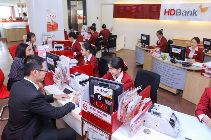 Tại 31/3/2023, HDBank 8.655 cán bộ nhân viên làm việc tại ngân hàng mẹ, tăng 211 người so với đầu năm