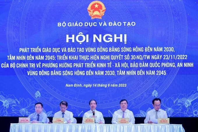 bo truong giao dục