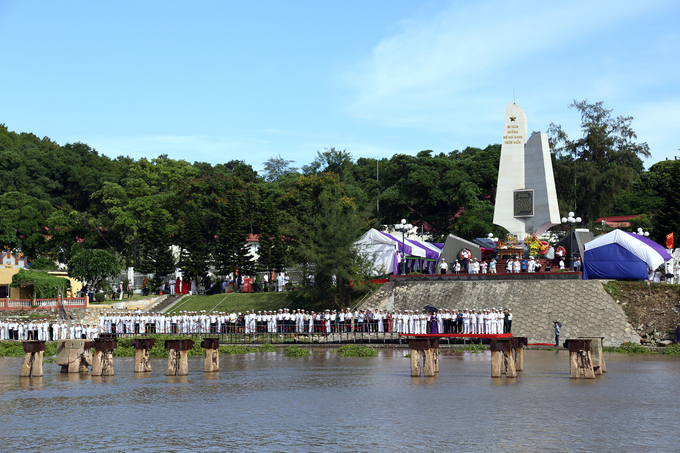 Di tích Bến tàu Không số