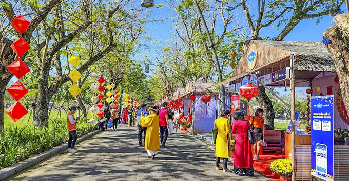 Festival “Tết Huế” với chuỗi hoạt động đặc sắc phục vụ người dân và du khách