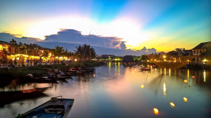 Hiếm có dòng sông nào trên thế giới vắt ngang qua 2 di sản của nhân loại và trở thành một phần quan trọng của khu dự trữ sinh quyển thế giới như sông Thu Bồn