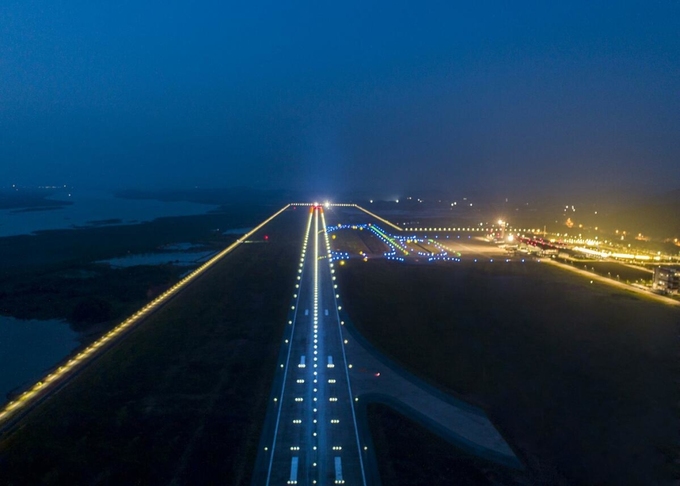 Sân bay Vân Đồn sở hữu đường băng dài bậc nhất Việt Nam. Ảnh: VDIA