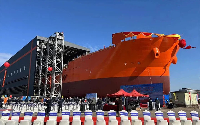 Tàu khoan nghiên cứu đại dương Meng Xiang của Trung Quốc hoàn tất việc đóng phần thân vào cuối năm 2022. Ảnh: Nhà máy đóng tàu Hoàng Phố