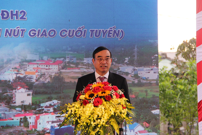 Ông Lê Trung Chinh, Chủ tịch UBND TP Đà Nẵng đánh giá rất cao về tinh thần làm việc để hoàn thành tốt bàn giao các trục giao thông