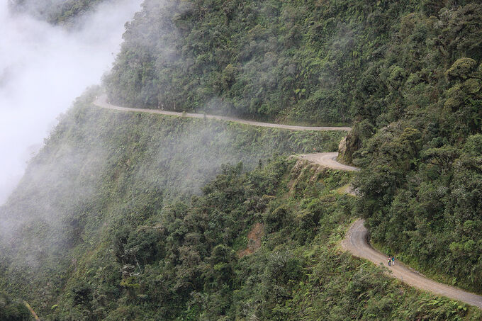 North Yungas dài 60km đi qua nhiều loại địa hình và thời tiết khác nhau