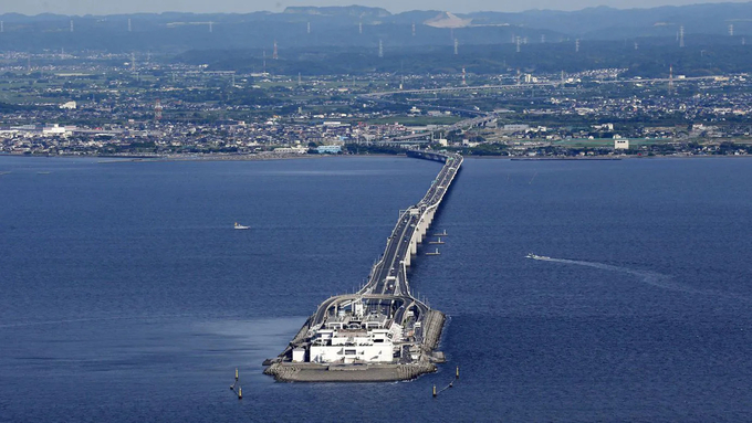 Tokyo Bay Aqua-Line