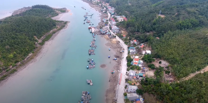 Đảo Ngọc Vừng với vẻ đẹp hoang sơ và đầy thơ mộng đã thu hút đông đảo du khách đến tham quan, trải nghiệm