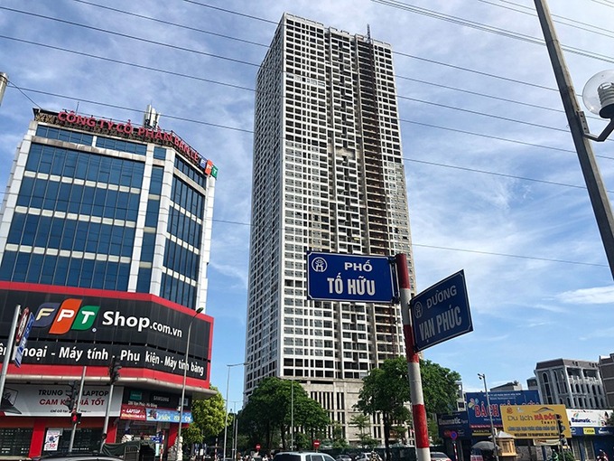 Dự án nghìn tỷ Elite Tower vẫn chưa thể bàn giao cho khách hàng. Ảnh: Internet