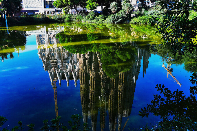 Sagrada Familia được UNESCO công nhận là Di sản Thế giới vào năm 1984