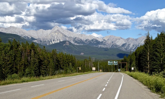 Cao tốc xuyên Canada