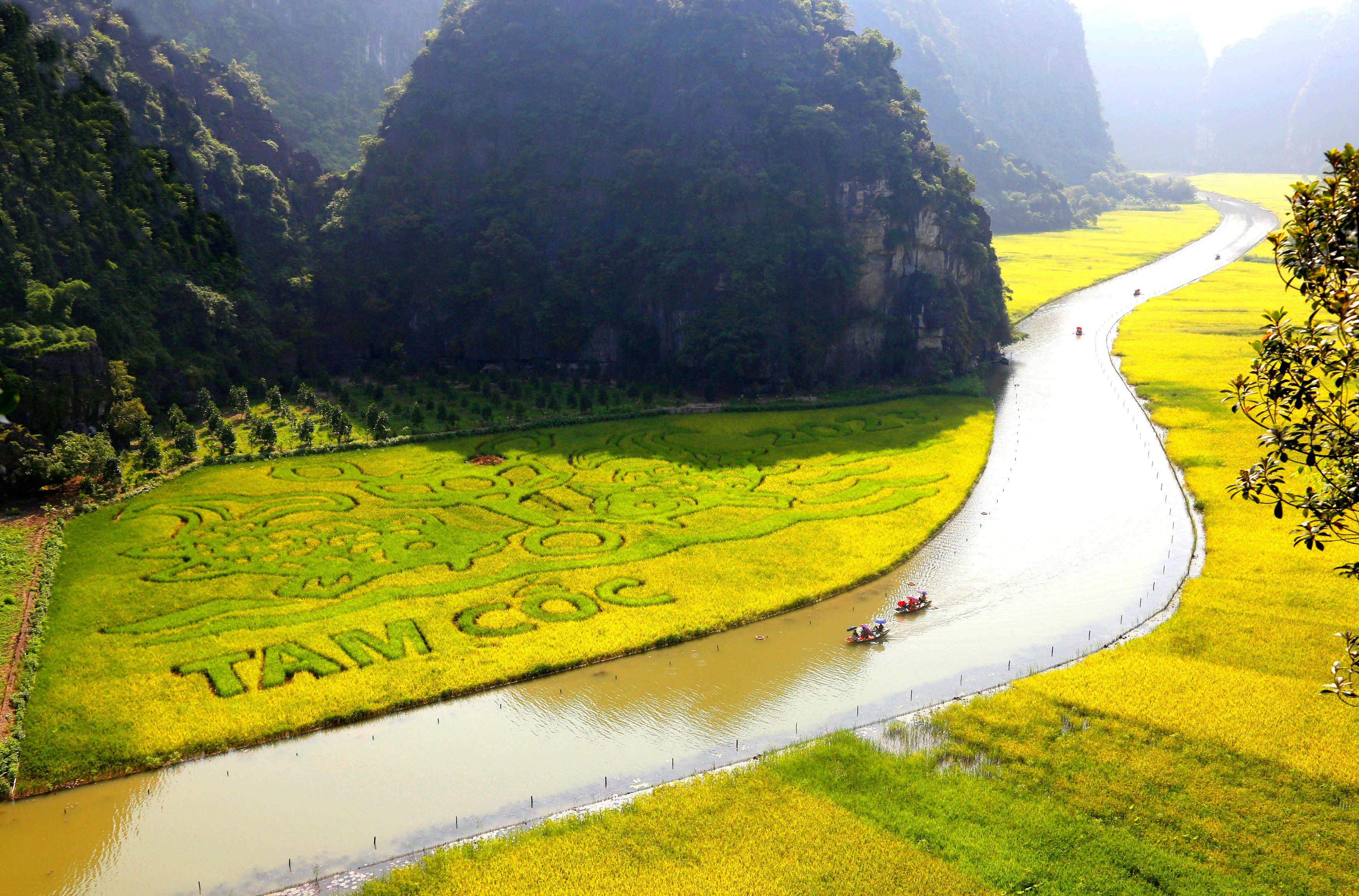 Khu du lịch Tam Cốc - Bích Động. Ảnh: Vietnamnet