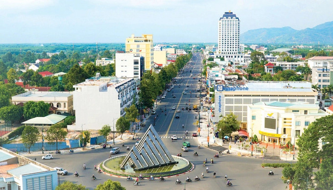 Đại lộ 30/4, thành phố Tây Ninh.