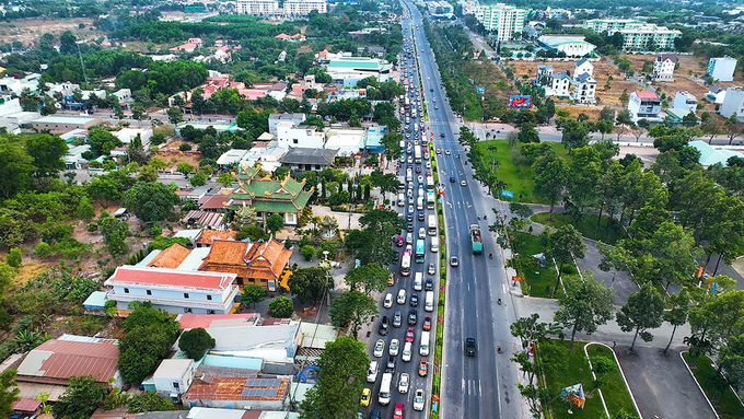 Tuyến quốc lộ 51 luôn trong tình trạng kẹt xe và là nỗi ám ảnh của nhiều anh em tài xế. Ảnh: Internet