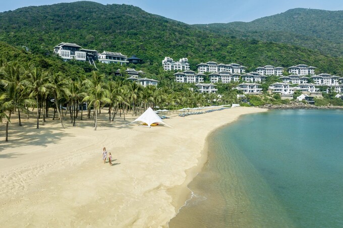 InterContinental Đà Nẵng Sun Peninsula Resort sang trọng nằm giữa thiên nhiên kỳ vĩ. Ảnh: Internet