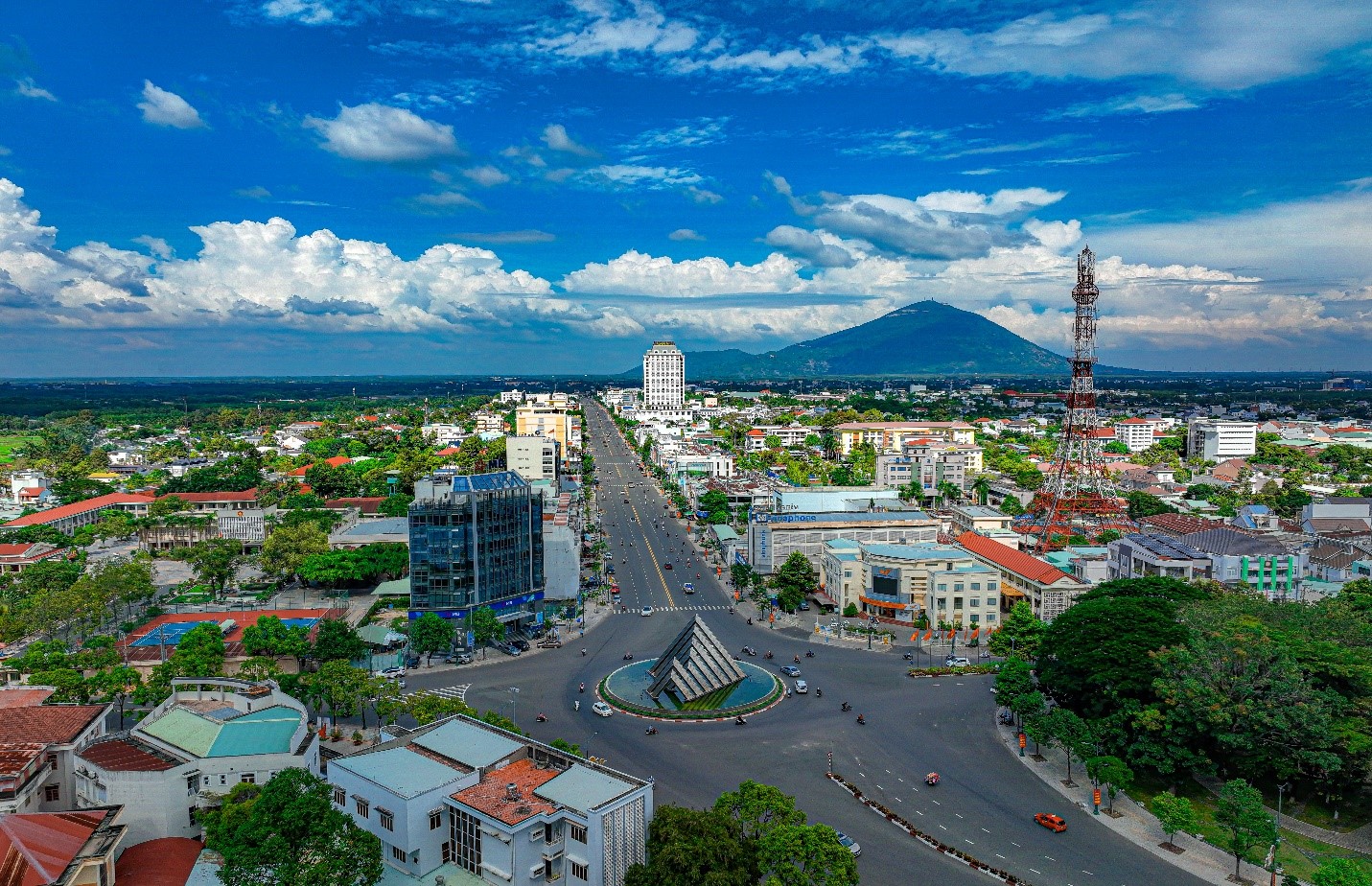 Đến năm 2030, Tây Ninh phấn đấu trở thành địa phương hiện đại, văn minh, đáng đến và đáng sống. Ảnh: Sở Văn hóa, Thể thao và Du lịch