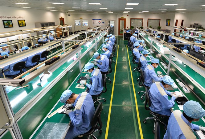 Nâng cao chất lượng nguồn nhân lực trong đội ngũ công nhân viên chức lao động Hà Nội, đưa năng suất chất lượng lao động của Thủ đô đứng đầu cả nước.