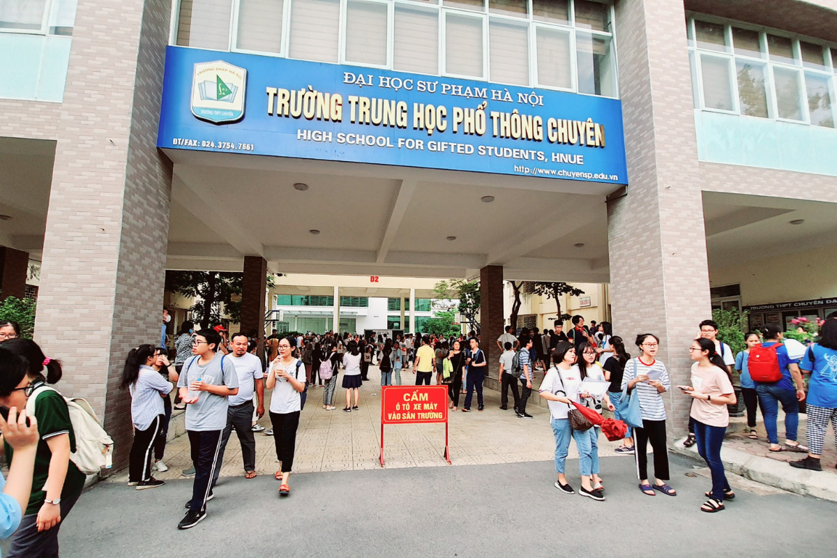 Với bề dày lịch sử, chất lượng đào tạo chuyên sâu và bảng thành tích vàng trải dài, đây là ngôi trường được các bậc phụ huynh mơ ước và định hướng cho con cái