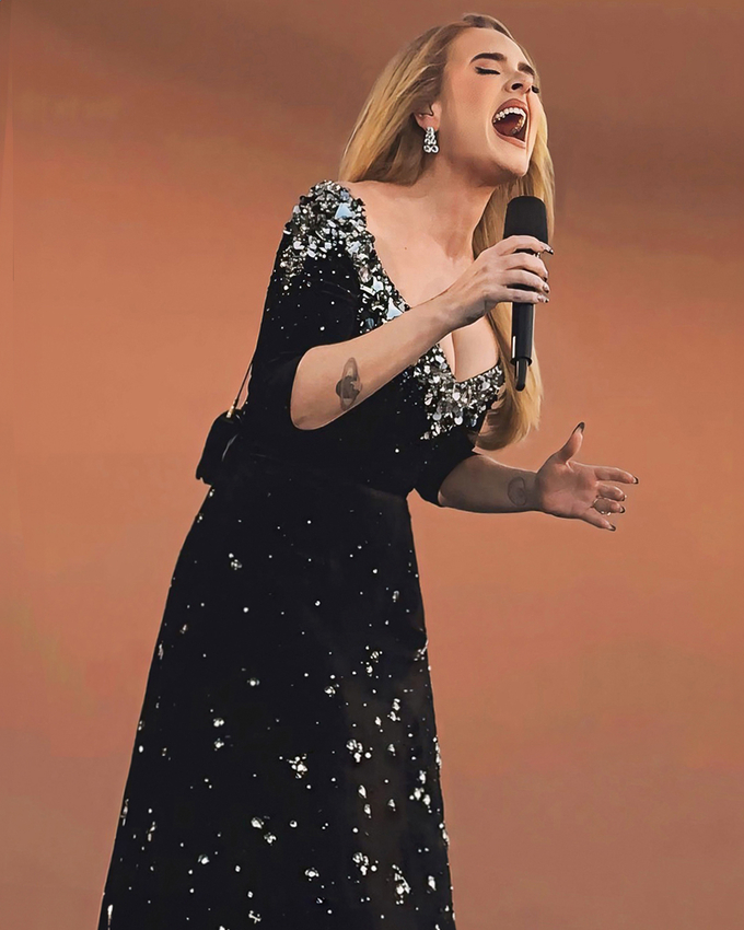 Hình ảnh Adele lộng lẫy trong đêm diễn thứ 3 thuộc chuỗi siêu concert “Adele In Munich”.