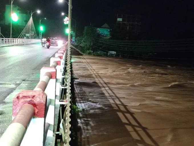 Tại Thái Nguyên, từ tối 8/9, mực nước ở sông Cầu dâng cao rất nhanh. Ảnh: Báo Thái Nguyên