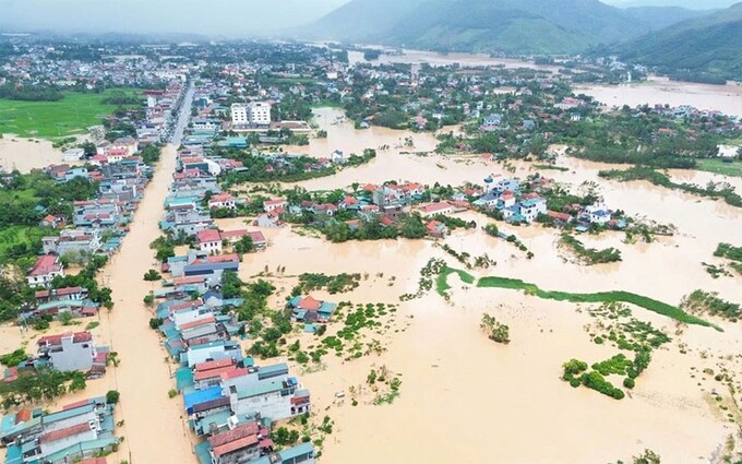 Khẩn trương cung cấp lương thực, thực phẩm, nhu yếu phẩm phục vụ đời sống của người dân bị ảnh hưởng bởi cơn bão số 3.