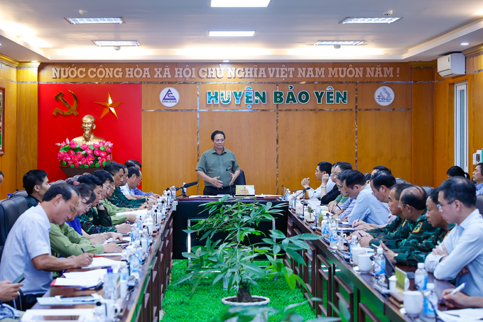 Thủ tướng Phạm Minh Chính đã có cuộc làm việc với các bộ, ngành, địa phương về công tác khắc phục hậu quả thiên tai tại Lào Cai