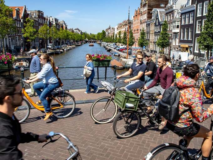 Amsterdam, thủ đô Hà Lan cũng xuất hiện trong danh sách này. Ảnh minh hoạ