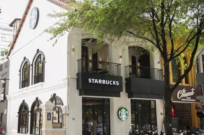 Trước đó đây là địa điểm của Starbucks. Ảnh: Internet