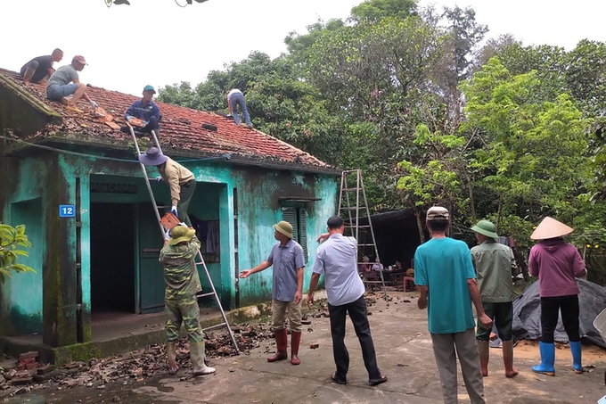 Thủ tướng Chính phủ chỉ đạo đẩy mạnh triển khai xoá nhà tạm, nhà dột nát trên phạm vi cả nước.