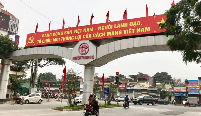 Cổng chào huyện Thanh Trì. Ảnh: Thanh Nhàn