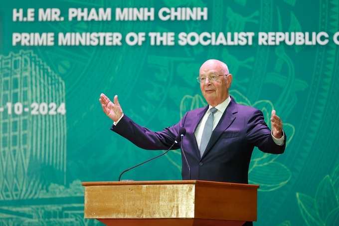 Giáo sư Klaus Schwab