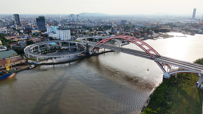 Thuỷ Nguyên sở hữu địa thế và kết cấu địa hình hiếm có, mang lại vận khí tốt cho vùng đất này